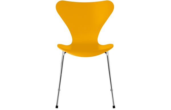 Fritz Hansen vlinderstoel 3107 gelakt