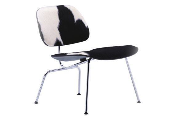 Vitra LCM fauteuil in Calfs skin