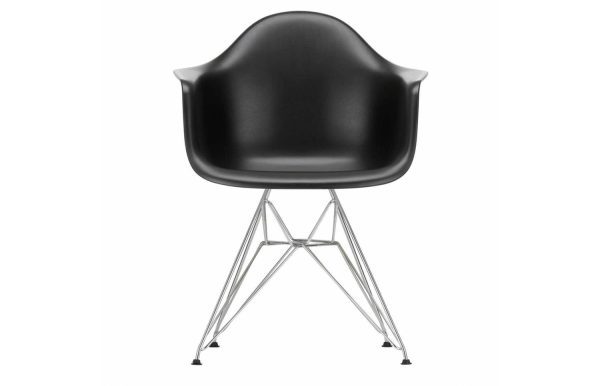 Vitra DAR kuipstoel met chroom onderstel
